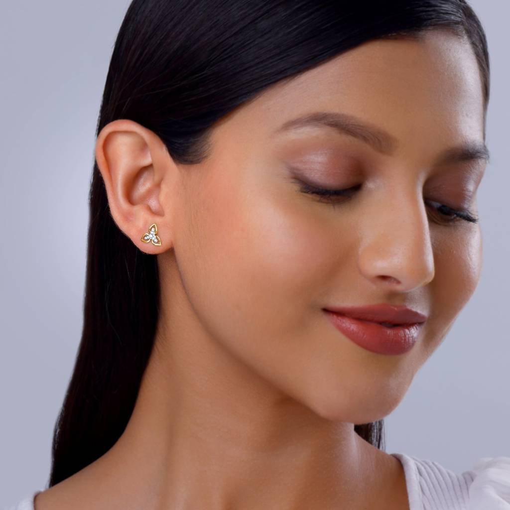 Gold Trilluxe Diamond Earrings : GDLER0294