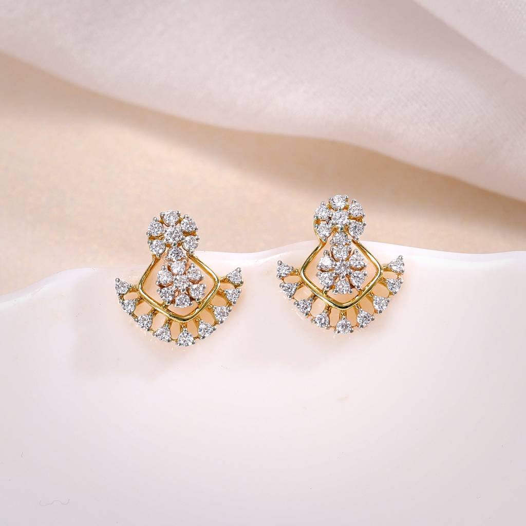 18K Gold Glided Spark Diamond Earrings : GDLER0328