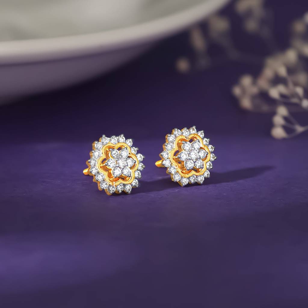 18K Gold Spring Diamond Studs : GDLER0329