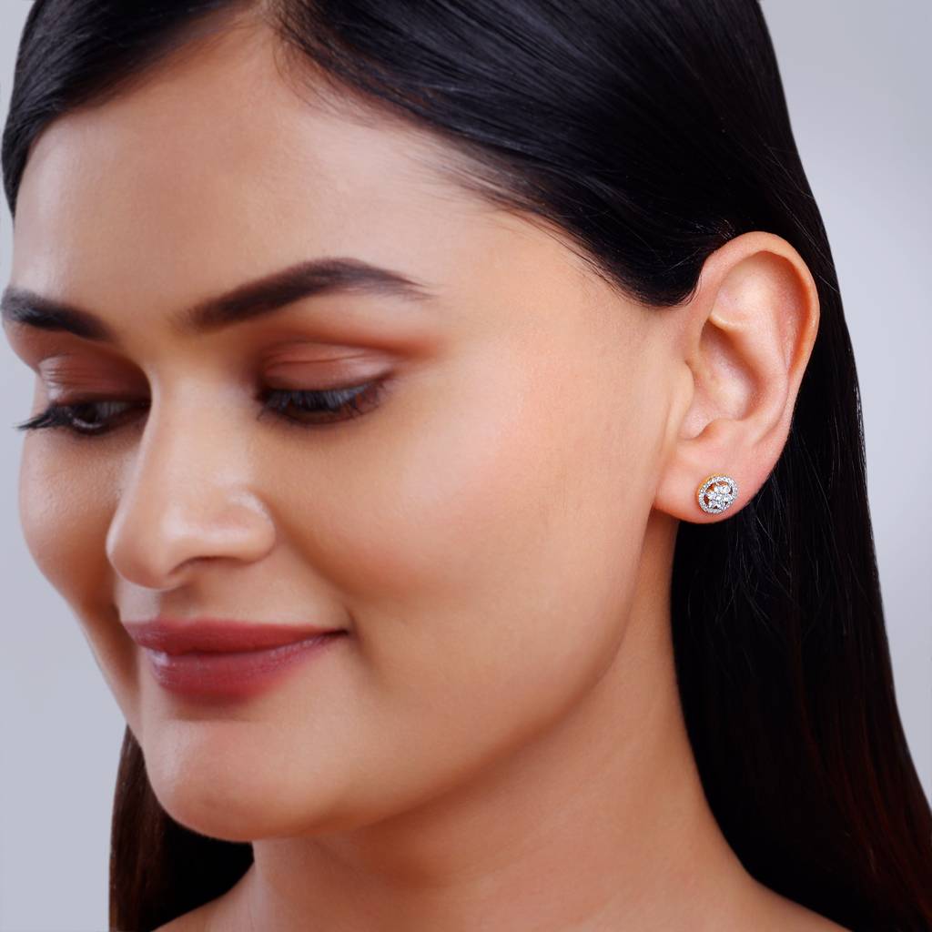 18K Gold Floret Solitaire Diamond Earrings : GDLER0338