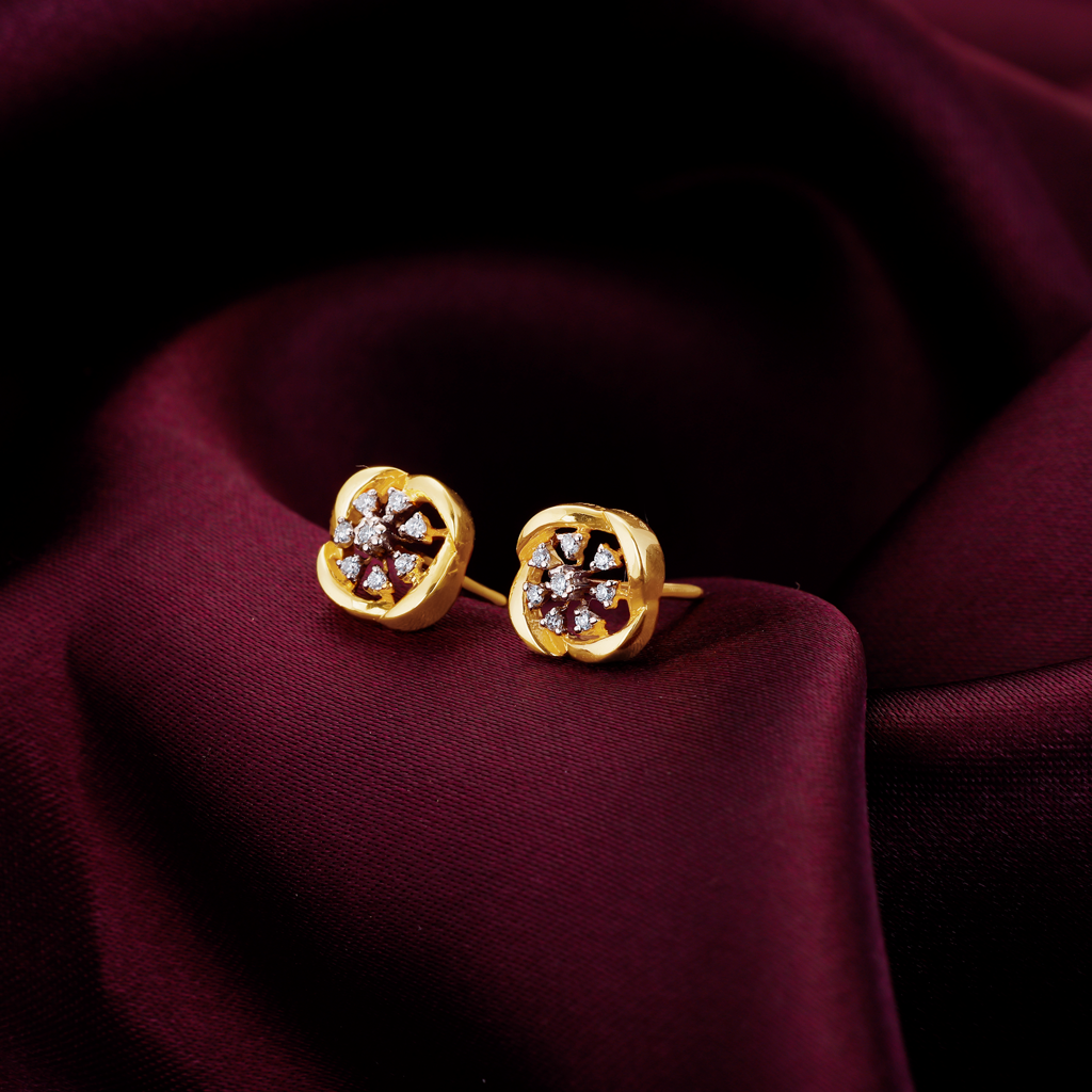 14K Gold Beauty In Nature Diamond Earrings : GDLER034