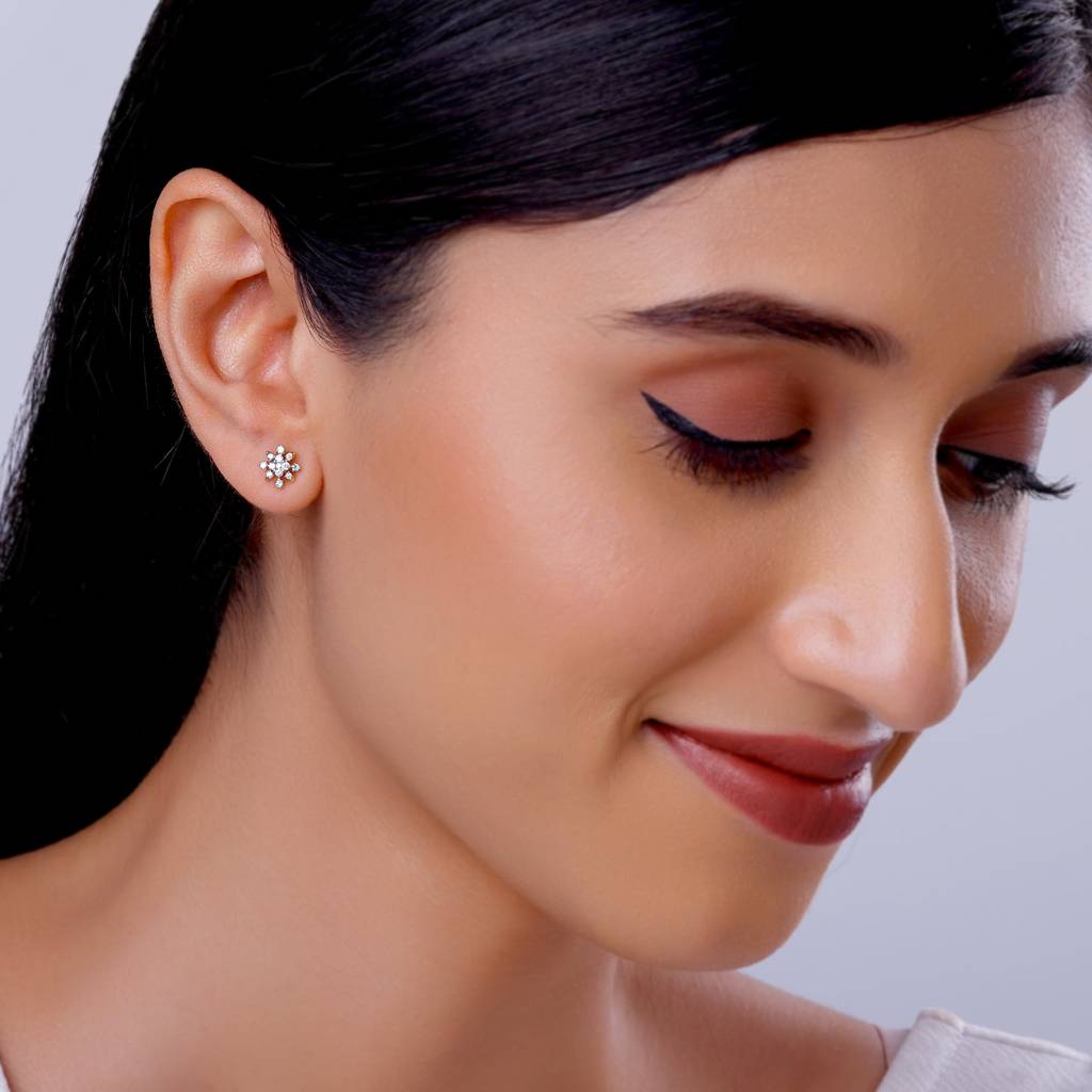 14K Gold Petunias Diamond Studs : GDLER0360