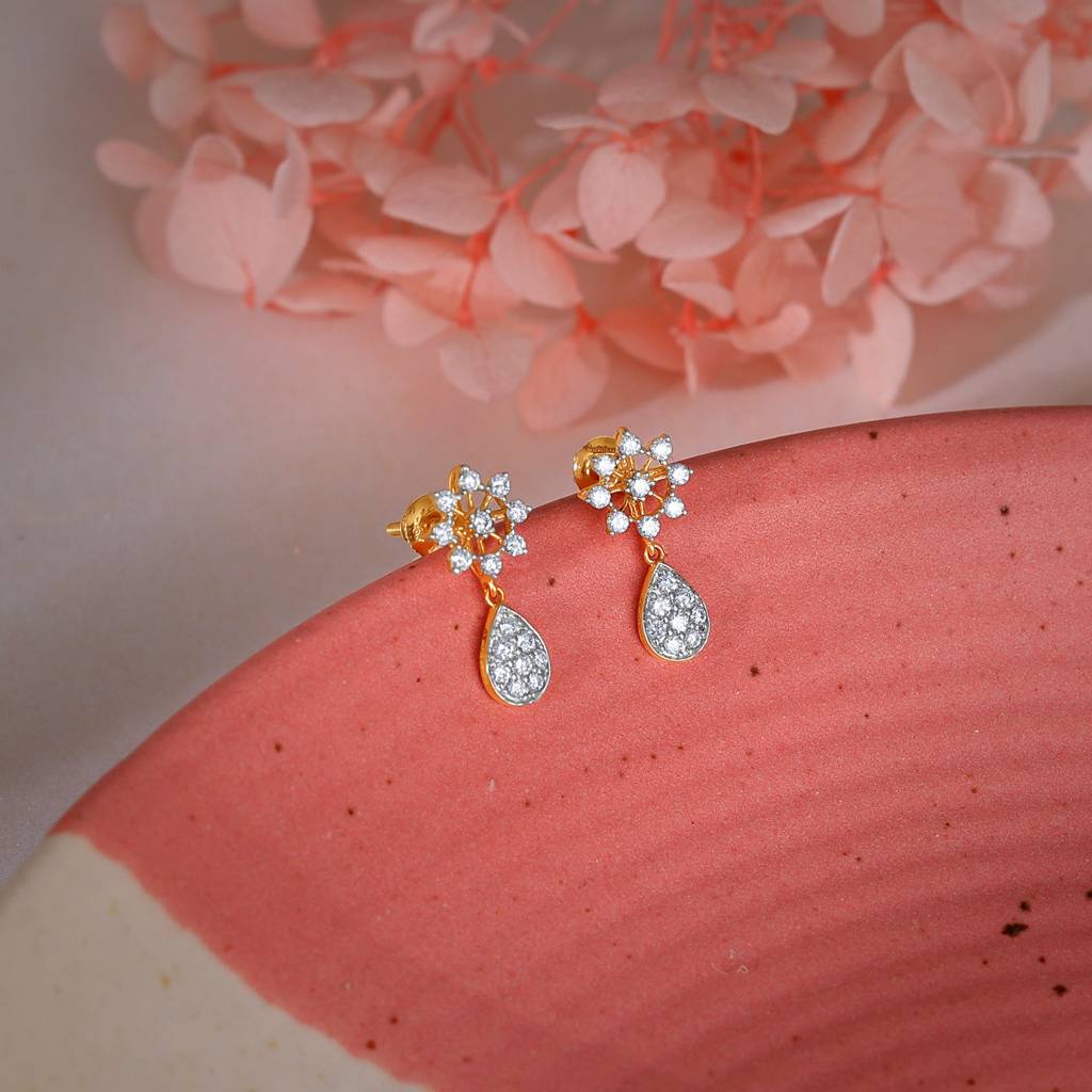 18K Gold Roseate Glow Diamond Earrings : GDLER0375