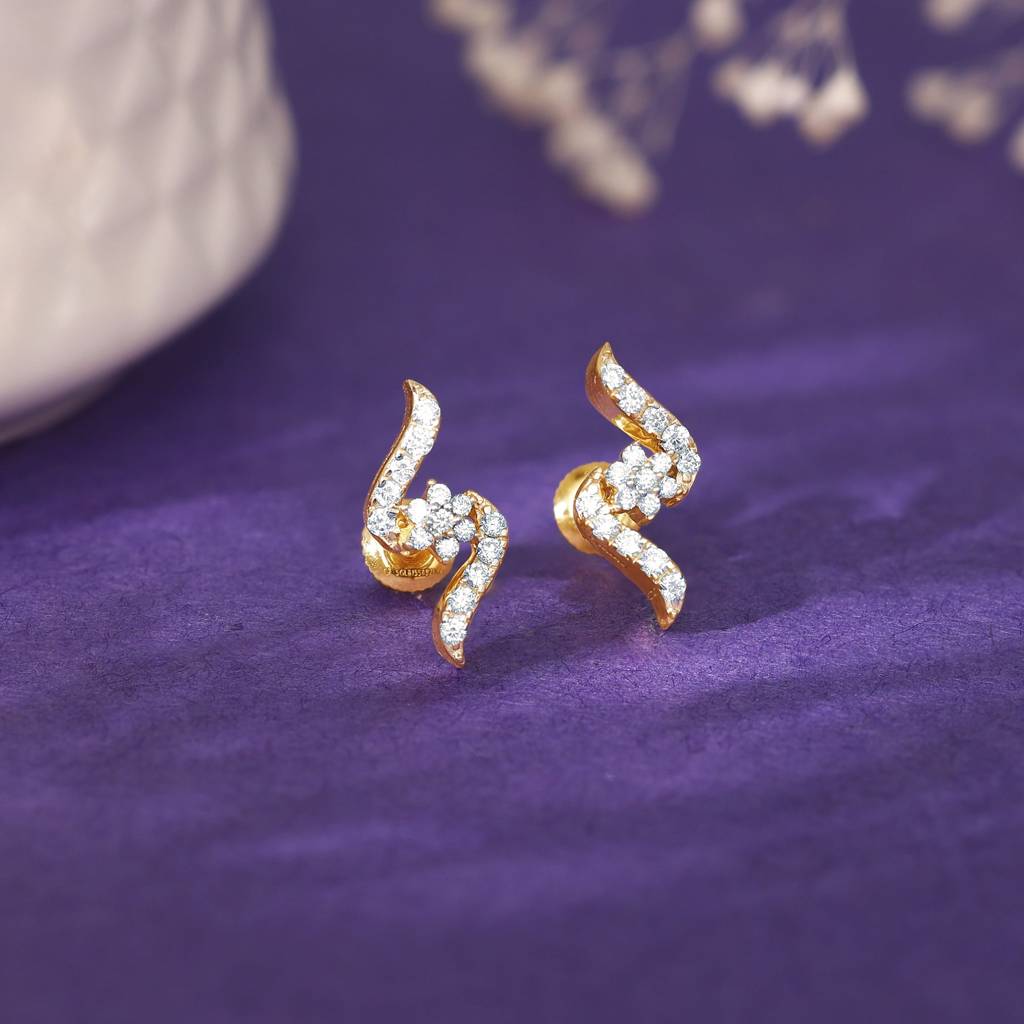 14K Gold Wavy Chakra Diamond Earrings : GDLER0395