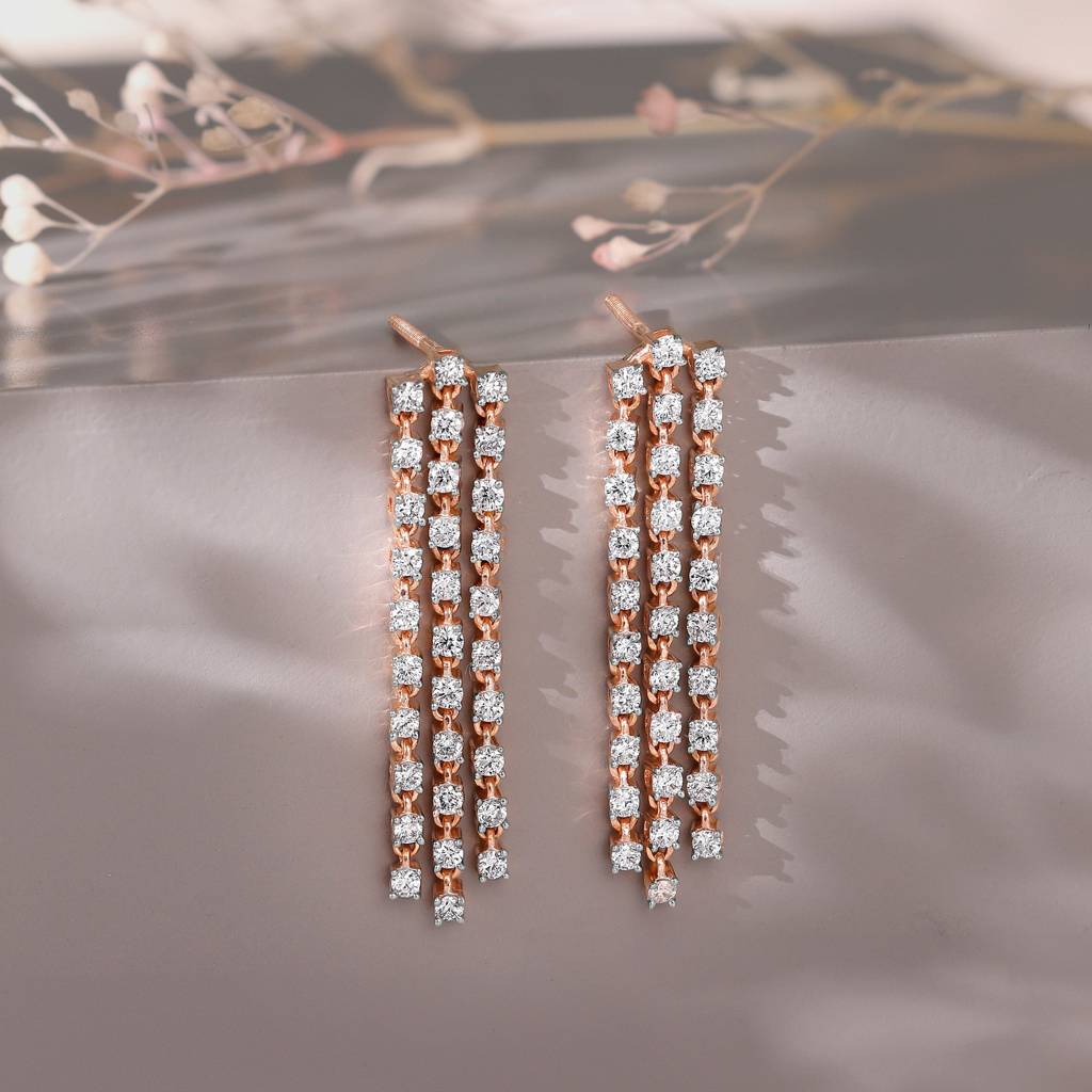 14K Rose Gold Glittering Diamond Earrings : GDLER0397
