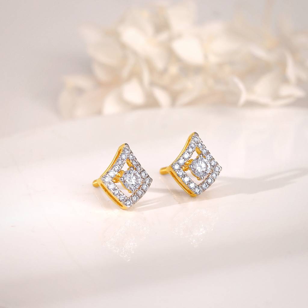 18K Gold Illumina Solitaire Diamond Earrings : GDLER0419