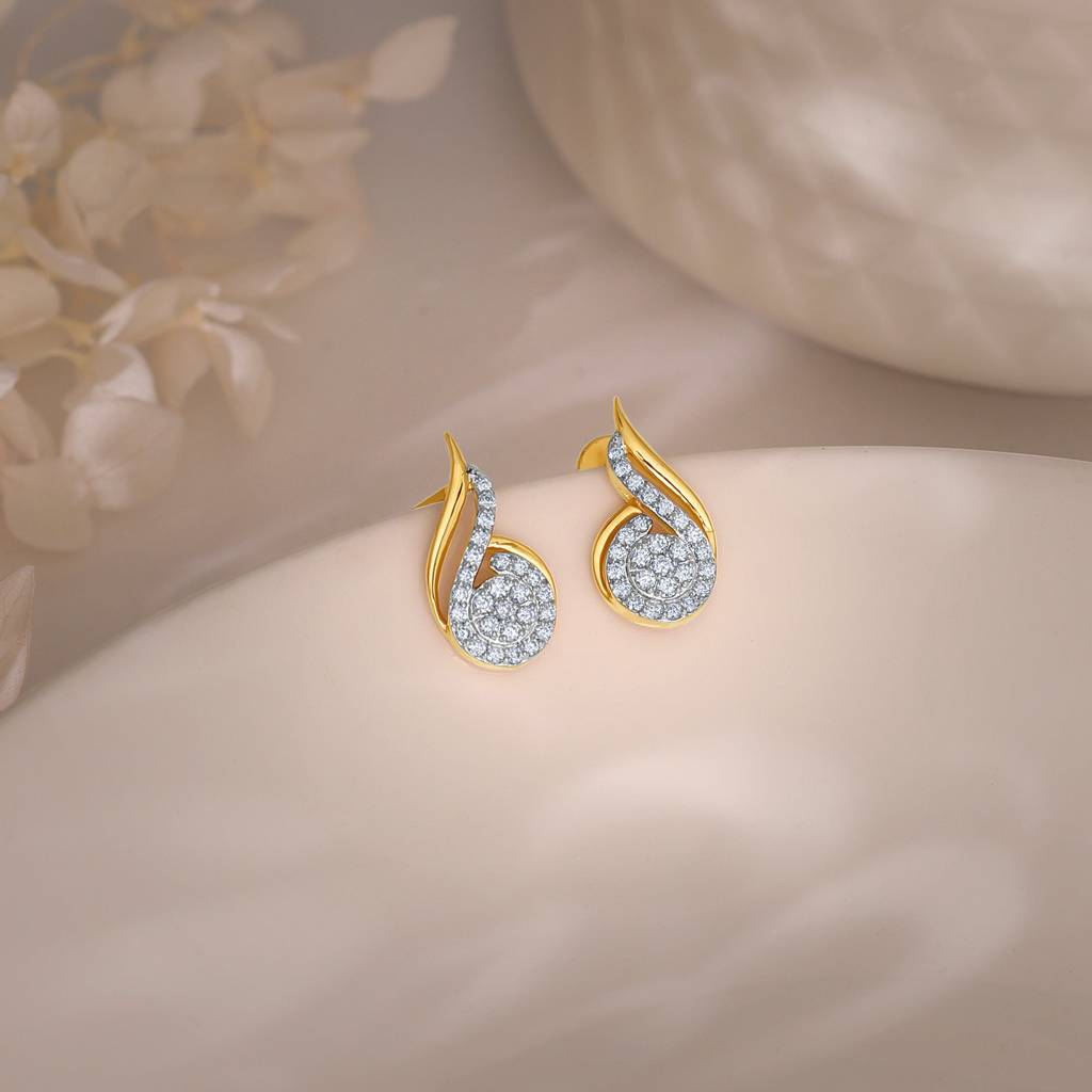 18K Gold Sparkling Flow Diamond Earrings : GDLER0422