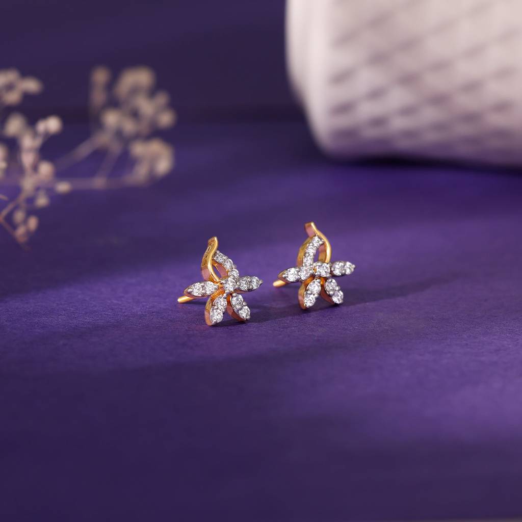 18K Gold Elegant Flora Diamond Earrings : GDLER0457