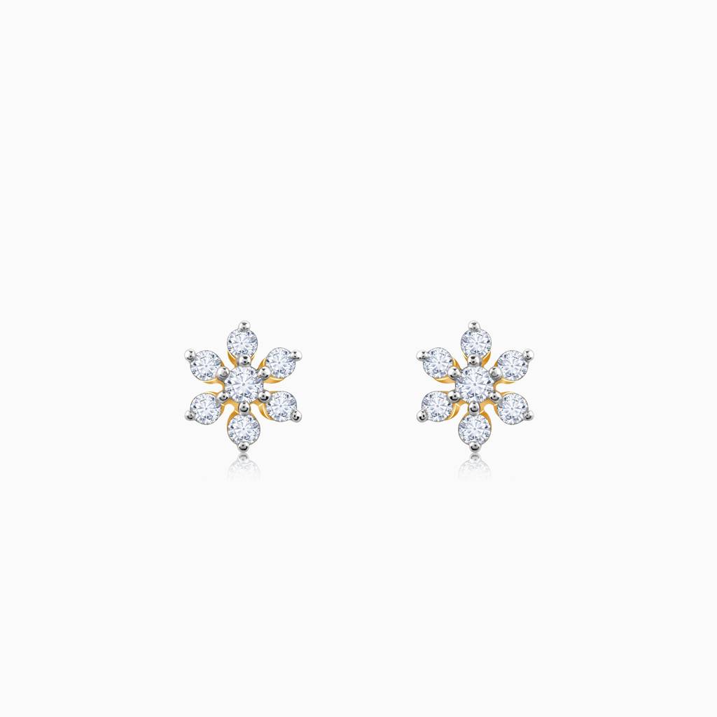 18K Gold Floral Glimmer Diamond Studs : GDLER0501