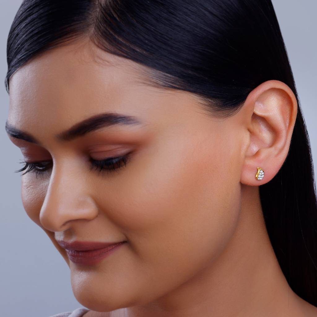 18K Gold Mango Gleam Diamond Earrings : GDLER0503