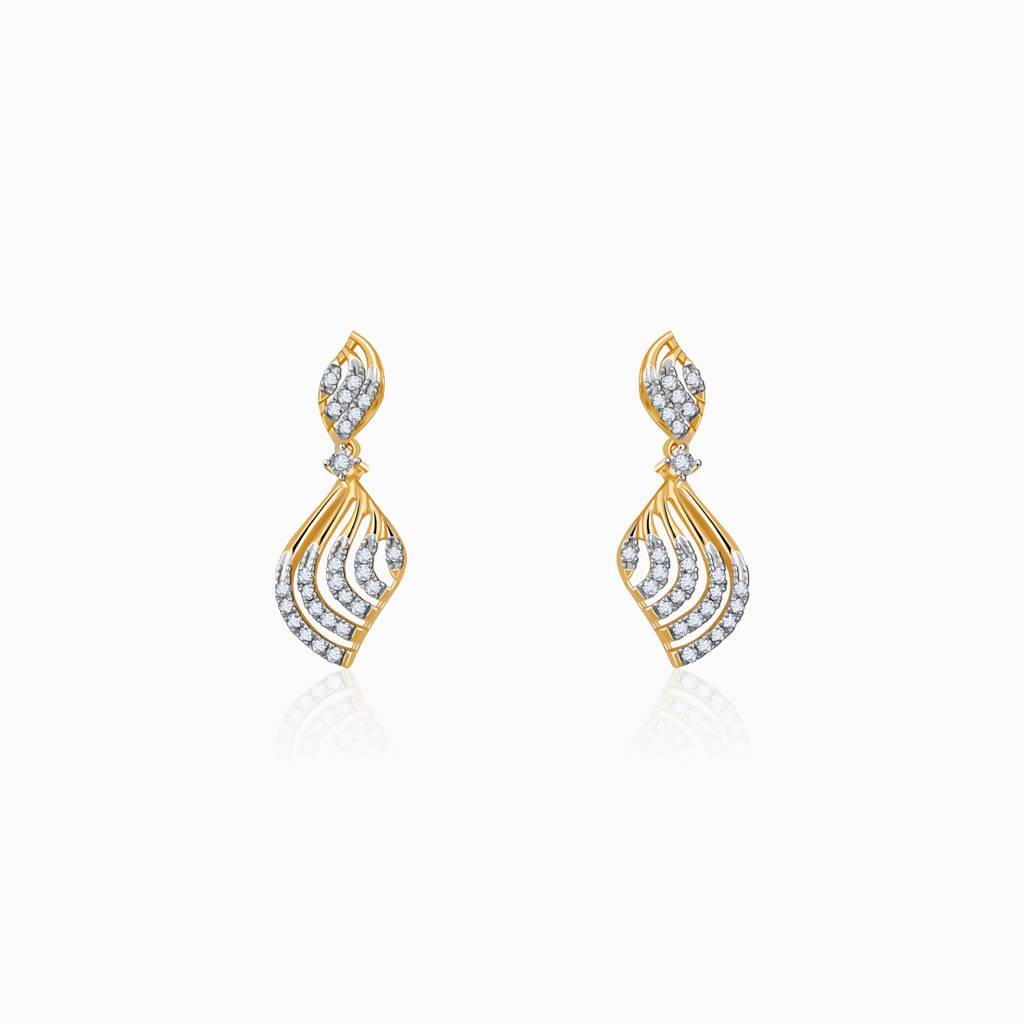 18K Gold Graceful Waves Diamond Earrings : GDLER0532