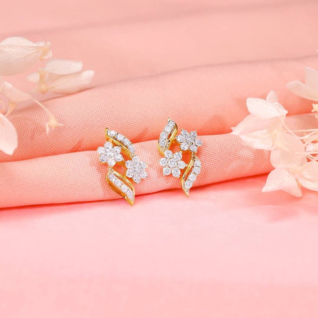 18K Gold Floral Magic Diamond Earrings : GDLER0534