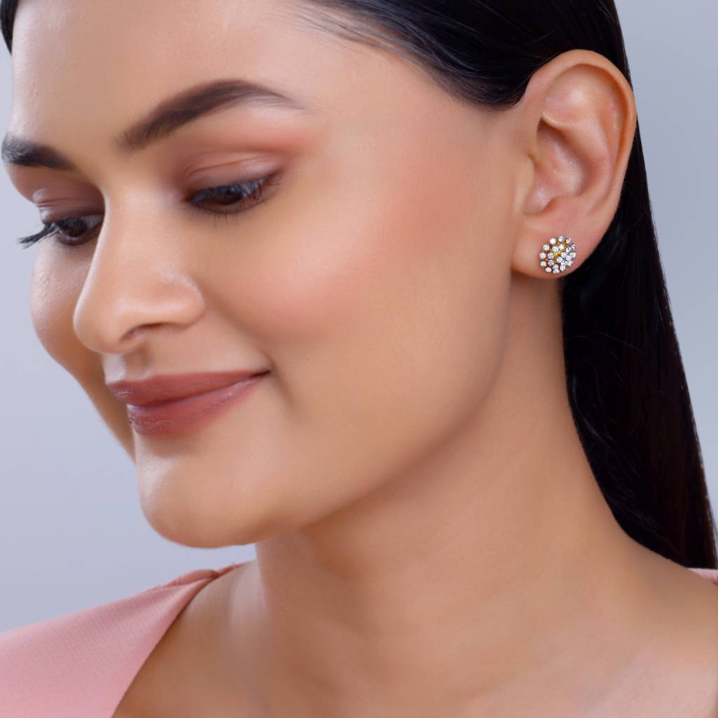 18K Gold Dandelion Whisper Diamond Earrings : GDLER0535