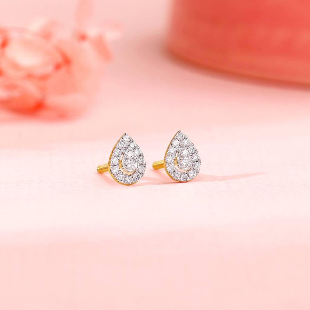 18K Gold Embellish Diamond Teardrop Earrings : GDLER0542