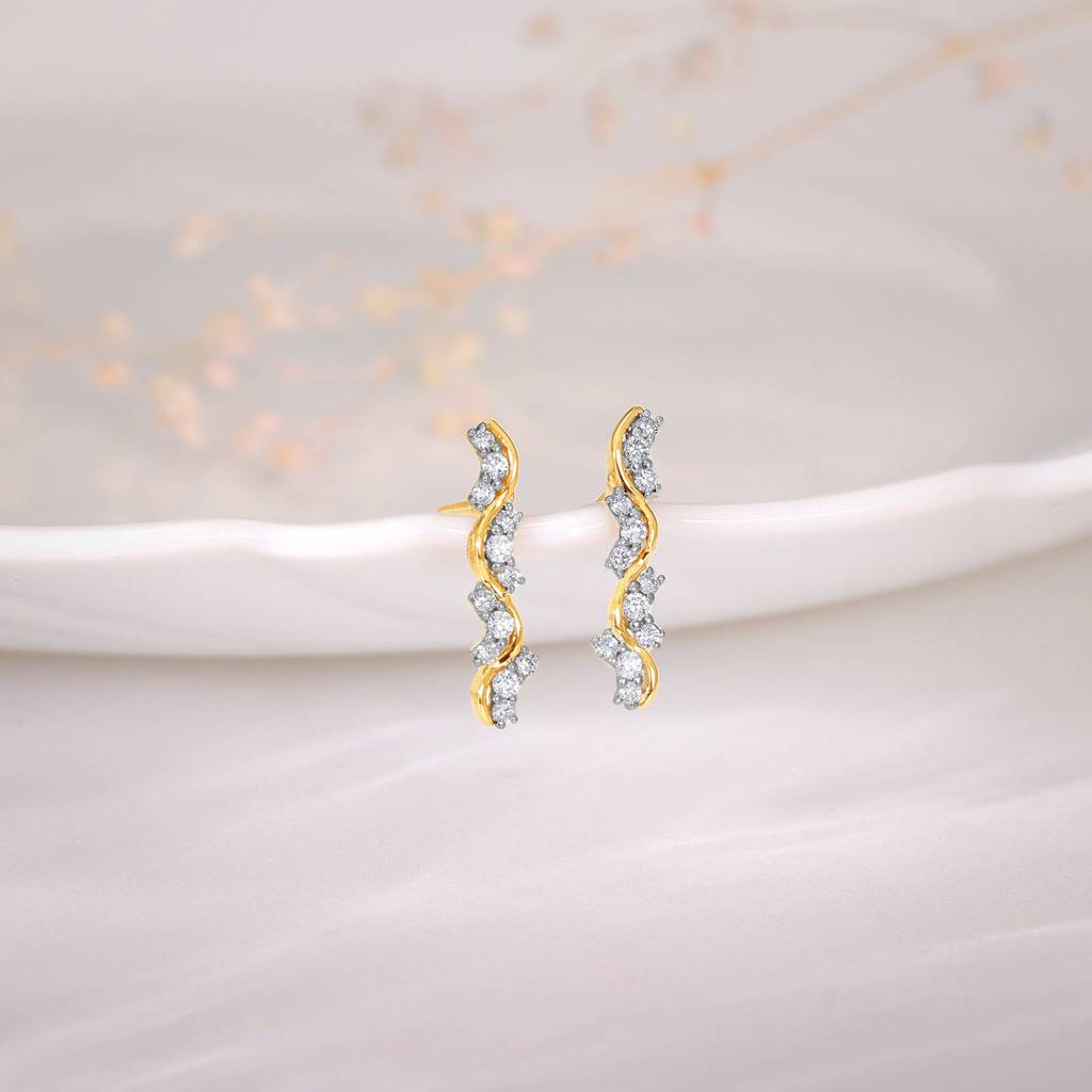 18K Gold Wavy Moments Diamond Earrings : GDLER0546