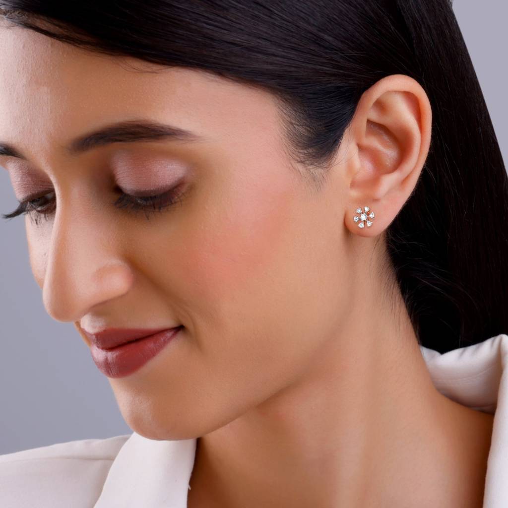 18K Rose Gold Floret Diamond Studs : GDLER0560