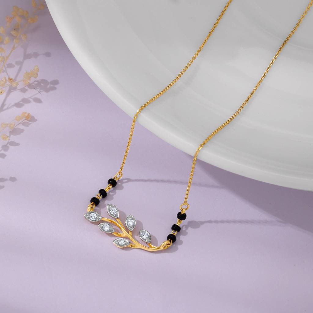 Gold Leaf Diamond Mangalsutra 14K Gold Vvs-2 Yellow Gold