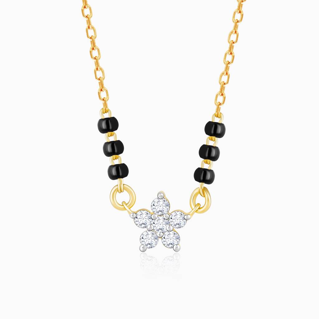 18K Gold Floral Flare Diamond Mangalsutra : GDLNE03