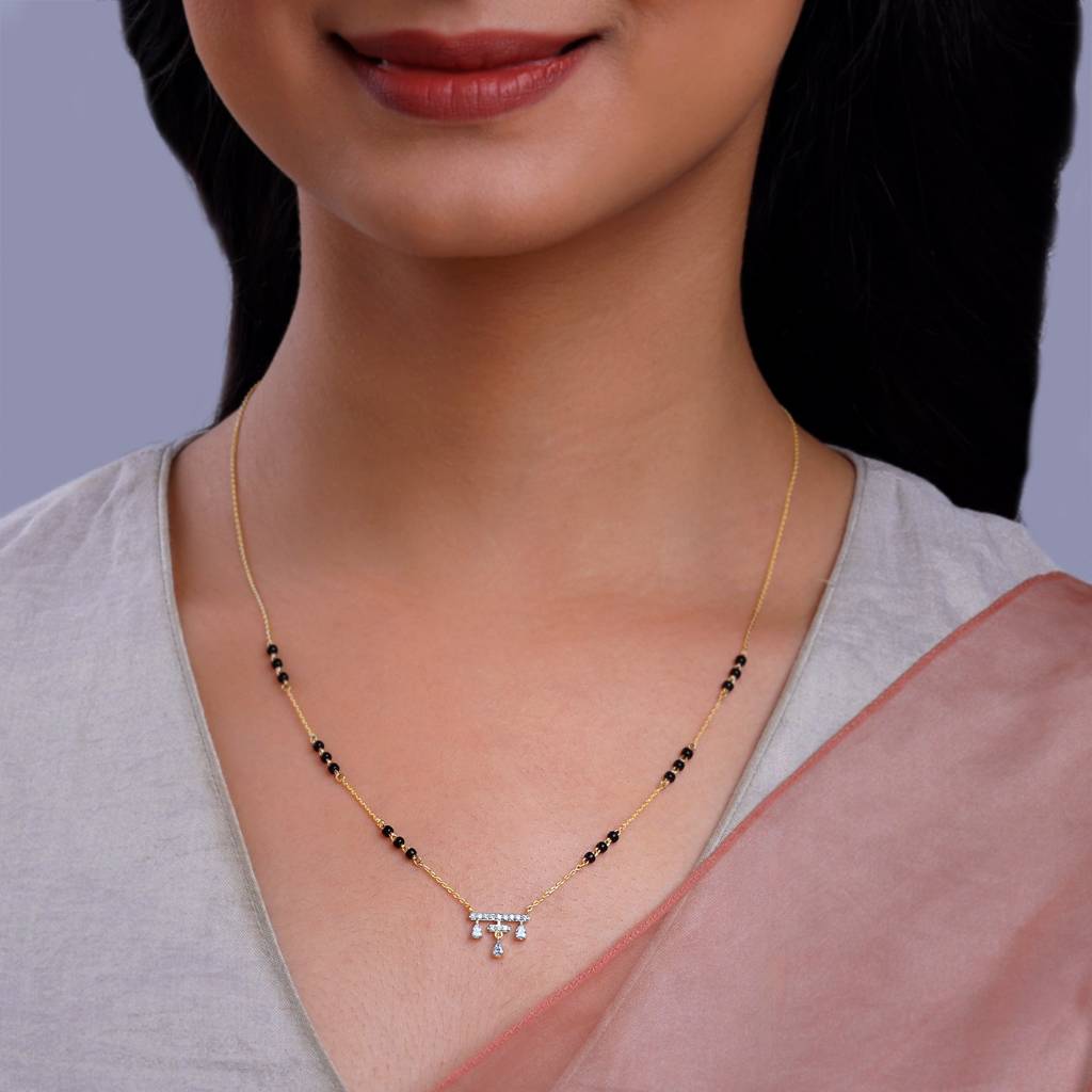 18K Gold Navili Vadhu Diamond Mangalsutra : GDLNE078