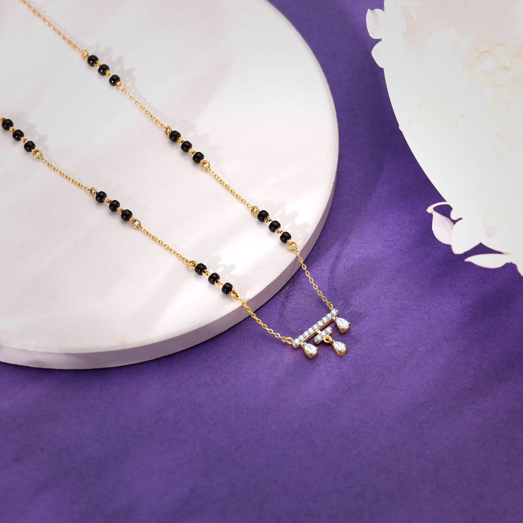 18K Gold Navili Vadhu Diamond Mangalsutra : GDLNE078