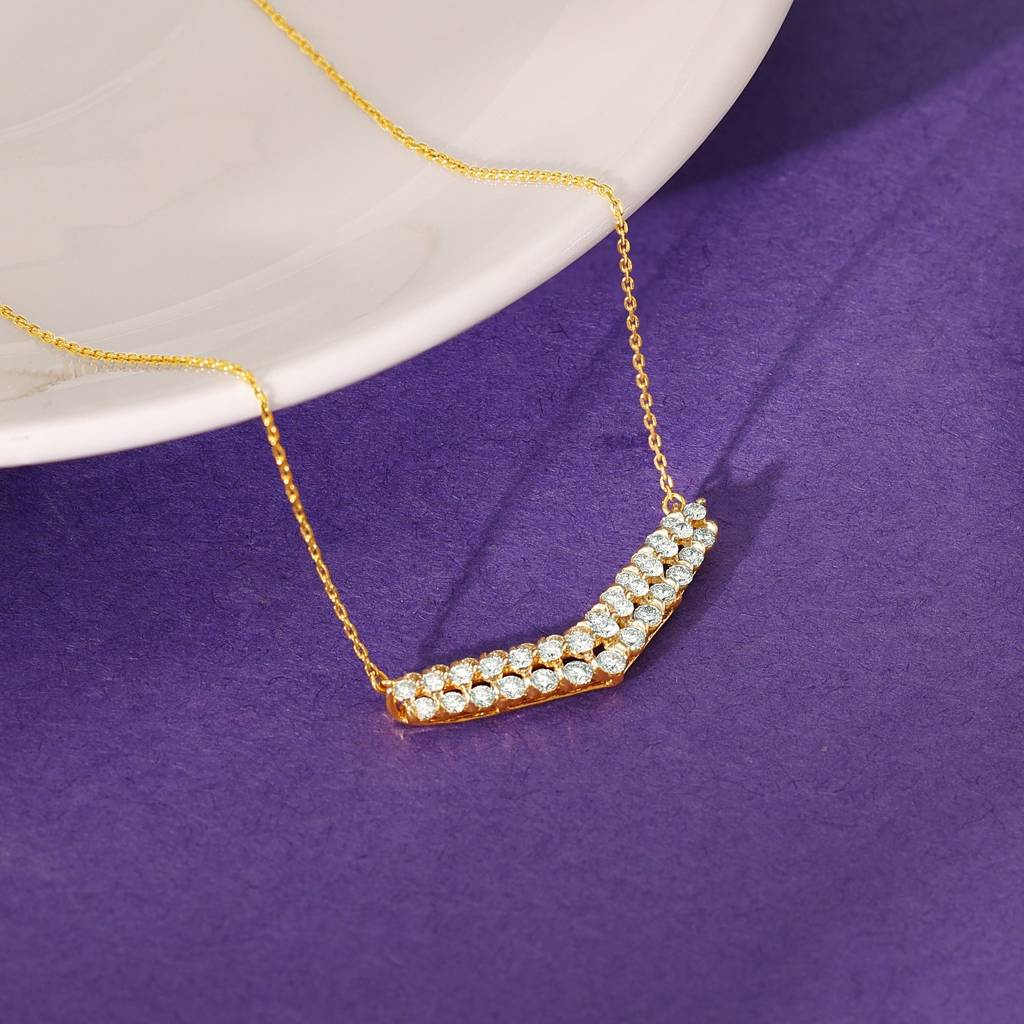 18K Gold Elegant Vivara Diamond Necklace : GDLNE089