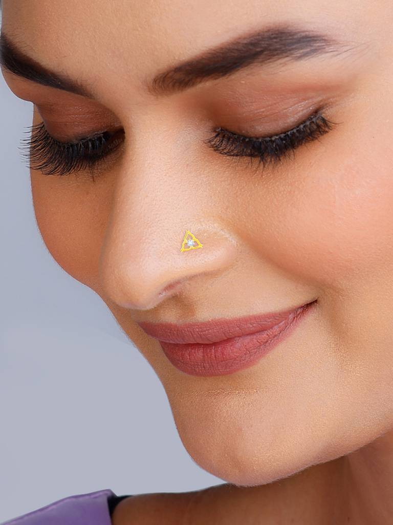 Giva 18K Yellow Gold Sweet Blossom Diamond Nose Pin : GDLNP021