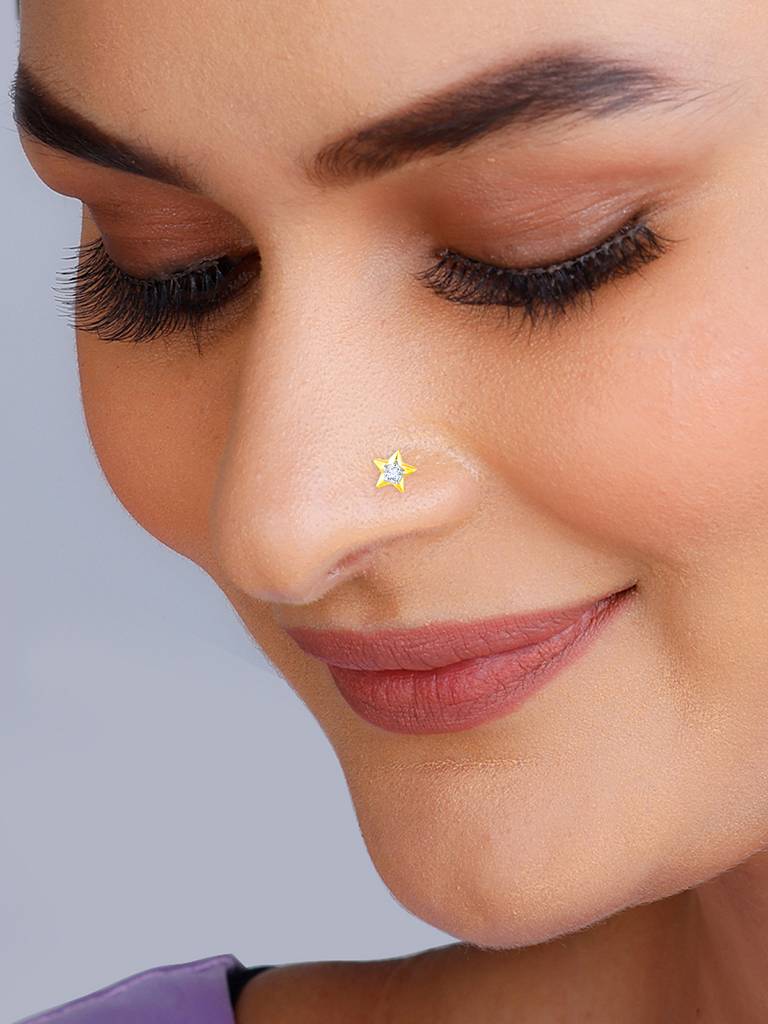 18K Yellow Gold Starry Sparkle Diamond Nose Pin : GDLNP022