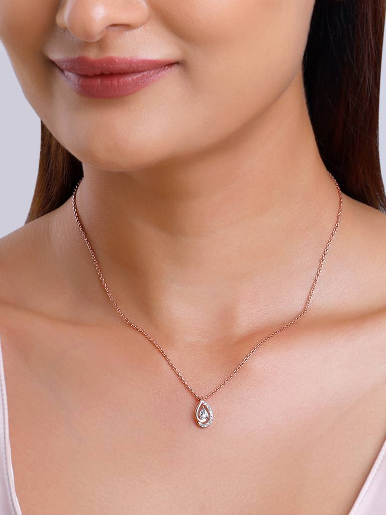 14K Rose Gold Burrow Diamond Pendant : GDLPD0267