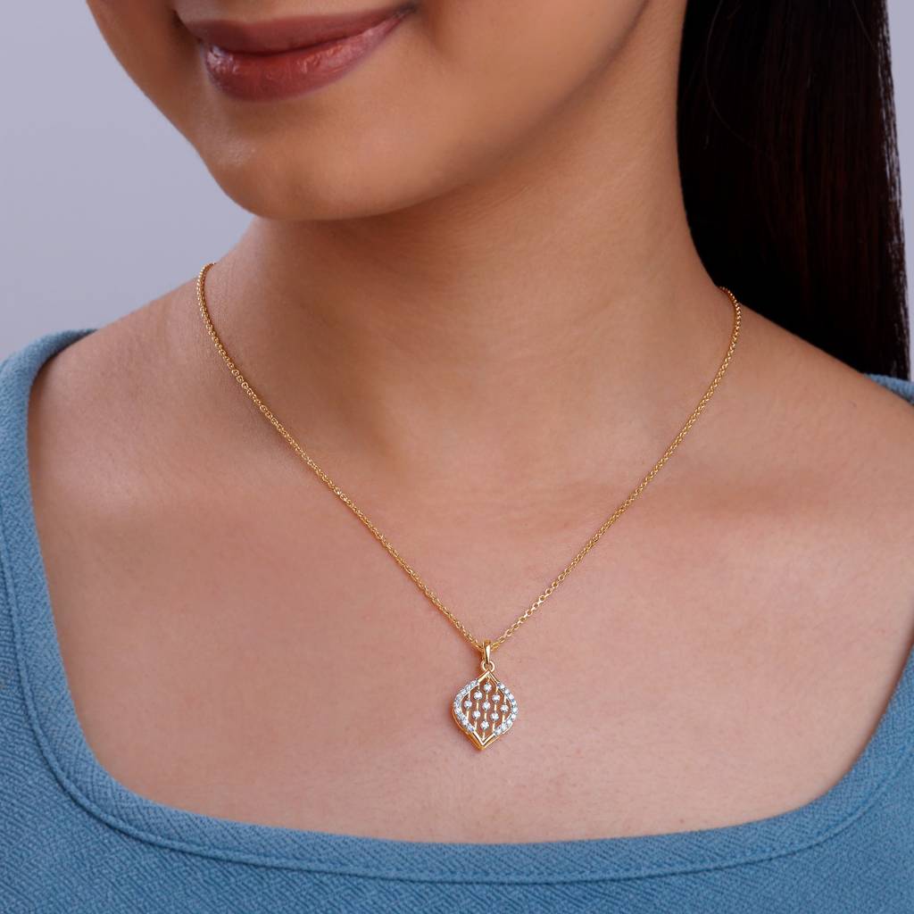 14K Gold Breezy Bling Diamond Pendant : GDLPD0322