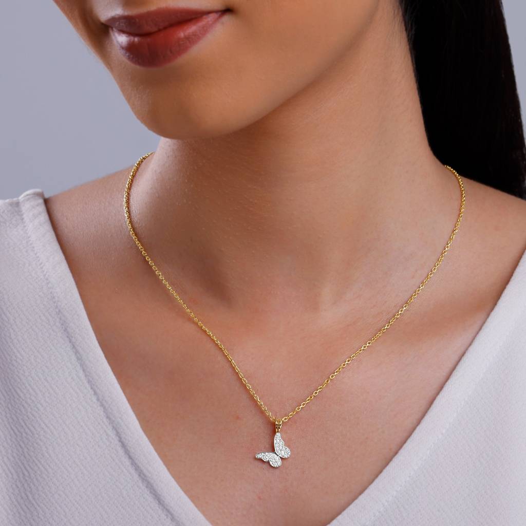 18K Gold Blissful Butterfly Diamond Pendant : GDLPD0338