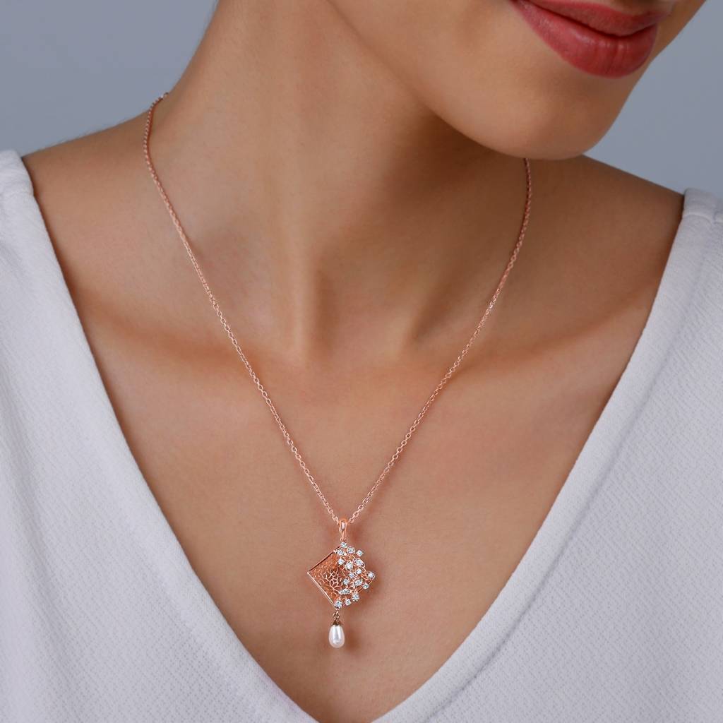 18K Rose Gold Vega Diamond Pendant : GDLPD0386