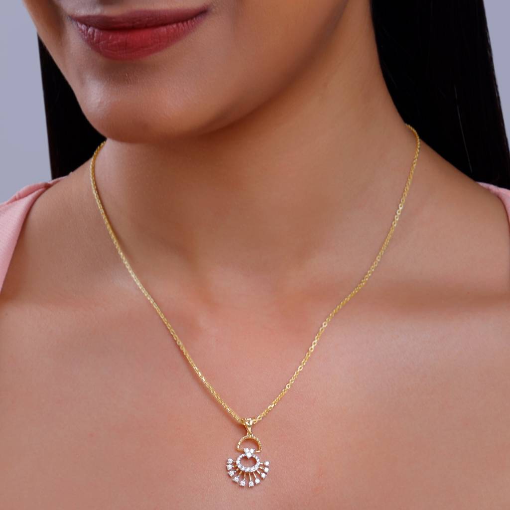 14K Gold Serene Moments Diamond Pendant : GDLPD0391
