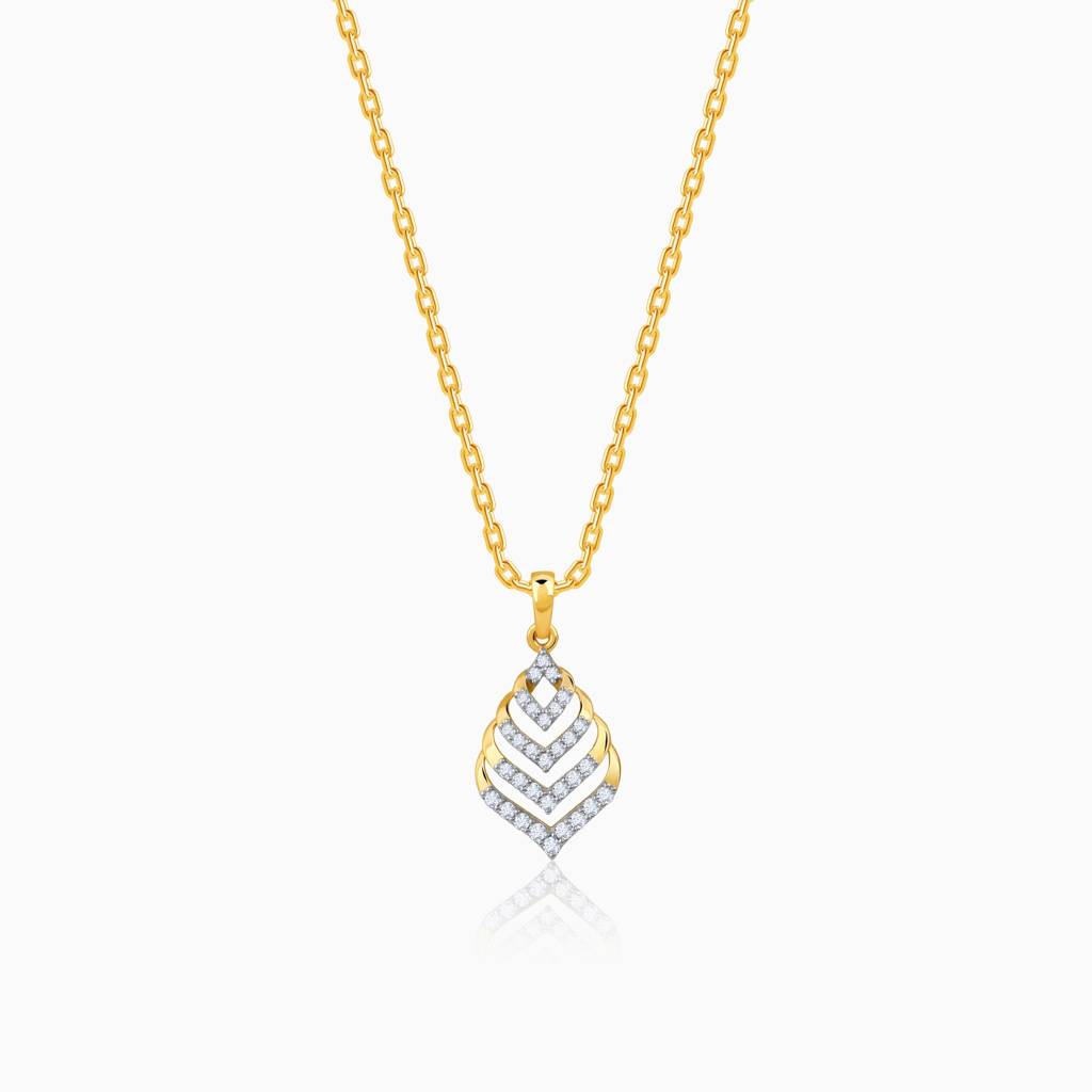 18K Gold Regal Diamond Pendant : GDLPD0413