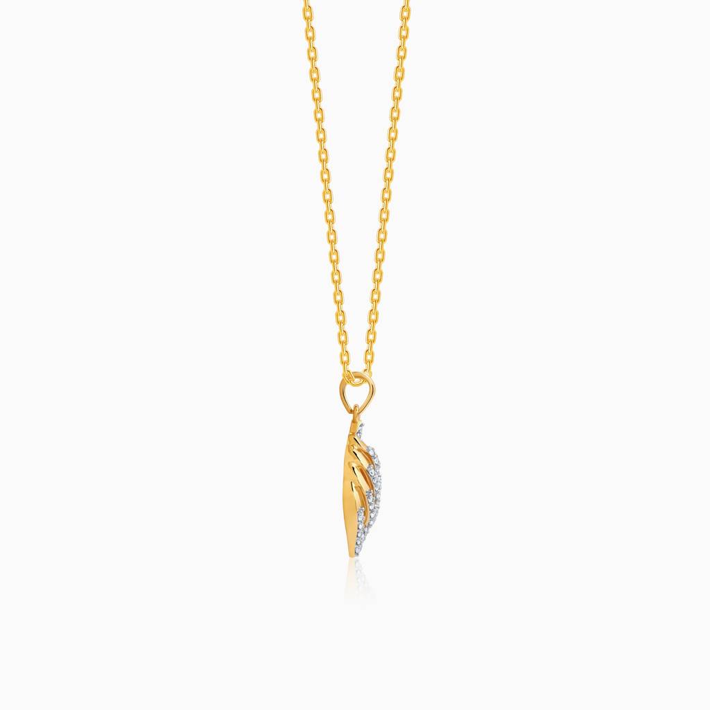 18K Gold Regal Diamond Pendant : GDLPD0413
