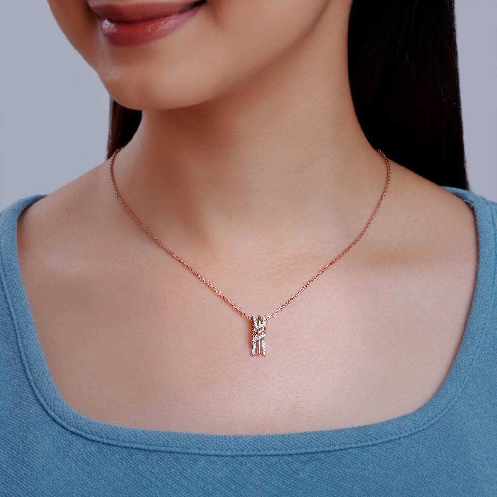 18K Rose Gold Dreamer Feels Diamond Pendant : GDLPD0438