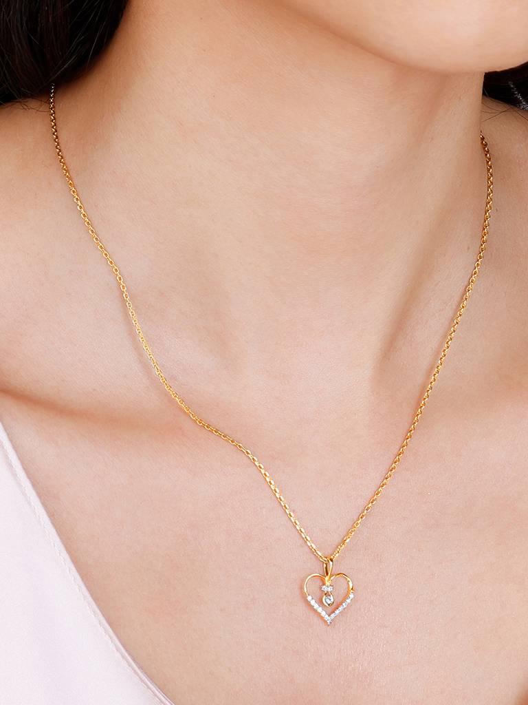 18K Yellow Gold Heart'S Innocence Diamond Pendant : GDLPD057