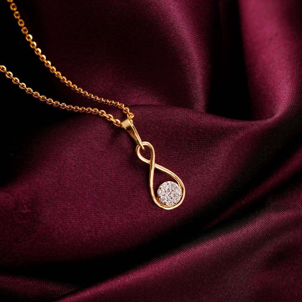 18K Gold Endless Elegance Diamond Pendant : GDLPD08