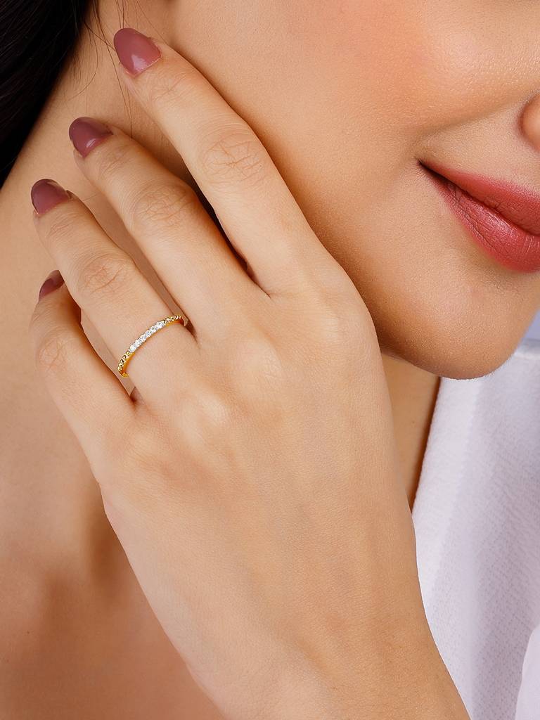 14K Yellow Gold Glorious Shine Diamond Ring : GDLR0239