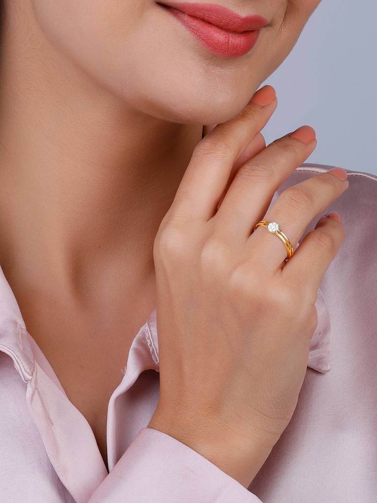 14K Yellow Gold Sparkling Grace Diamond Ring : GDLR0331