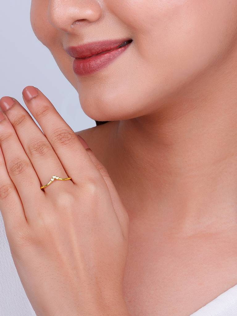 14K Yellow Gold High Peak Diamond Ring : GDLR0350