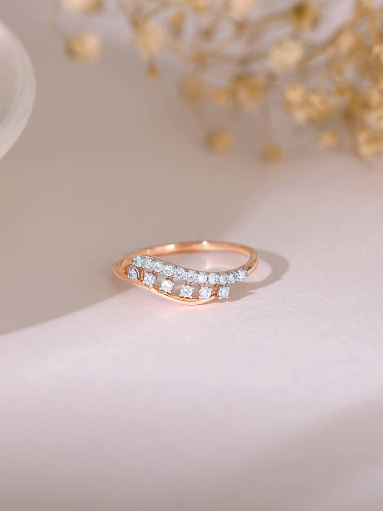 18K Rose Gold Winsome Diamond Ring : GDLR0419