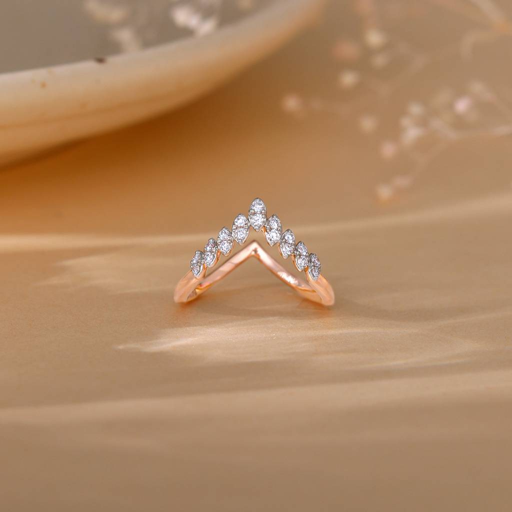 Rose Gold Cuore Diamond Vanki Ring : GDLR0571