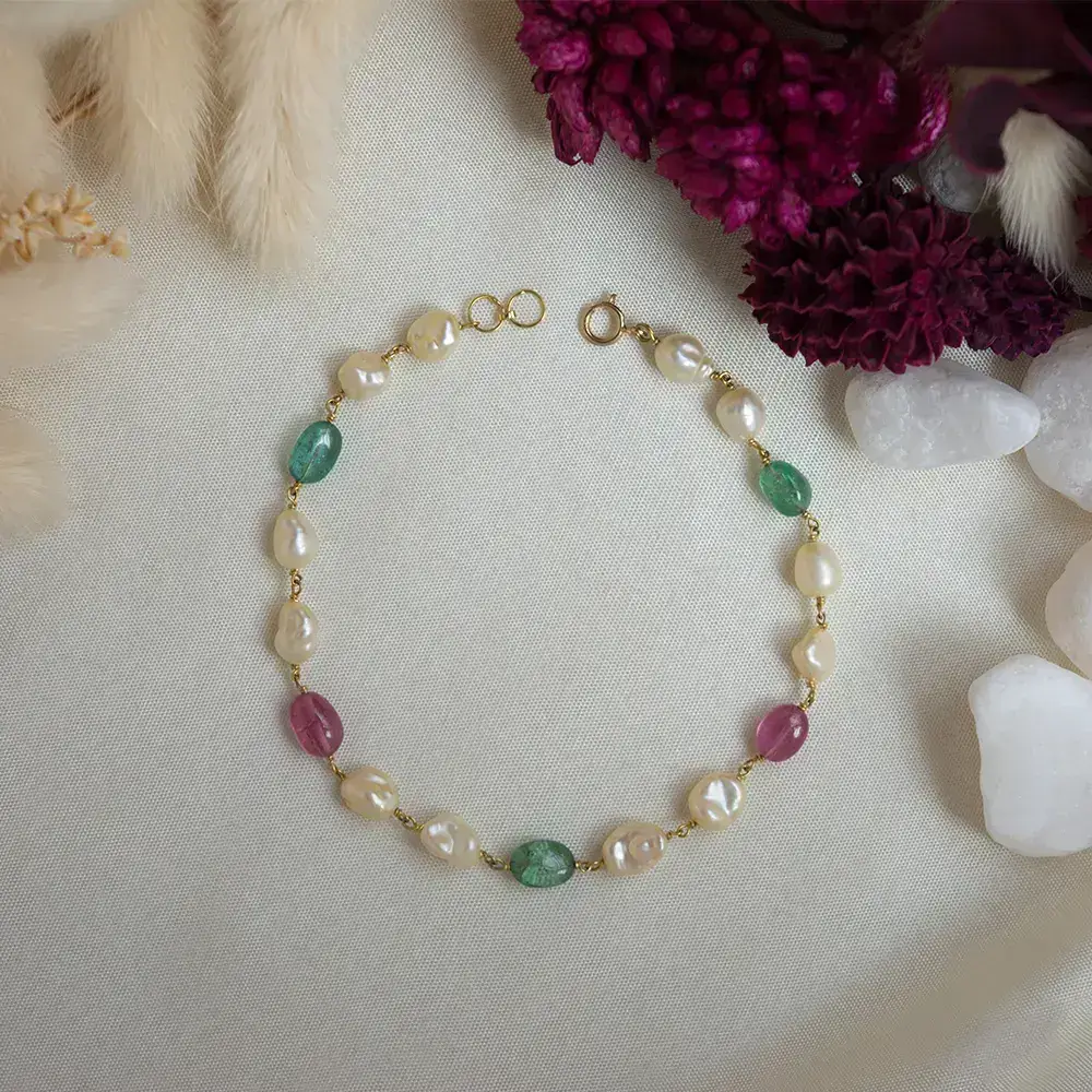 Glowing Treasures Pearl, Tourmaline & Emerald 18K Gold Bracelet : GHCSBG-5155