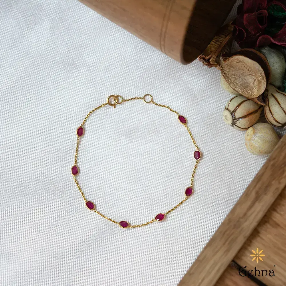 Alluring Ruby 18K Gold Bracelet : GHCSBGRI-5295