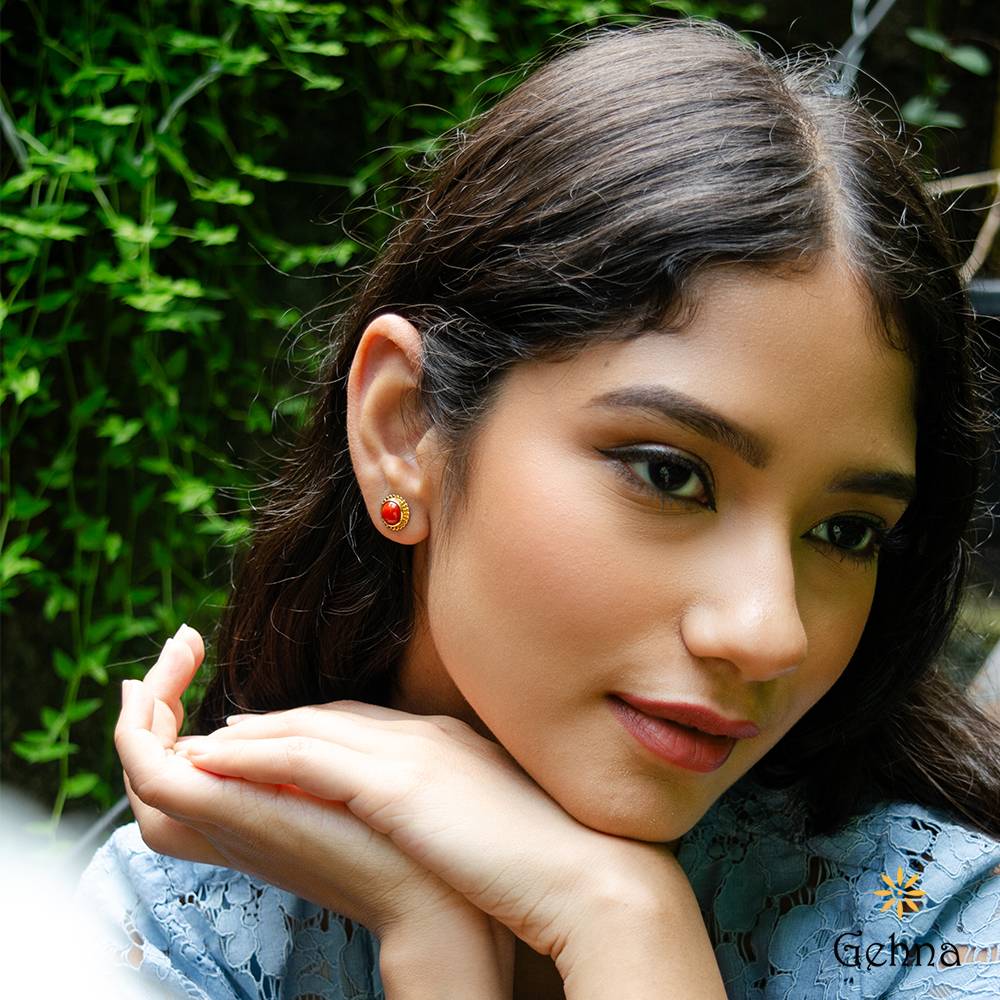 Classic Coral 18K Gold Stud Earrings : GHCSER-7056