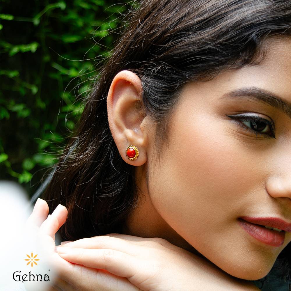 Classic Coral 18K Gold Stud Earrings : GHCSER-7056