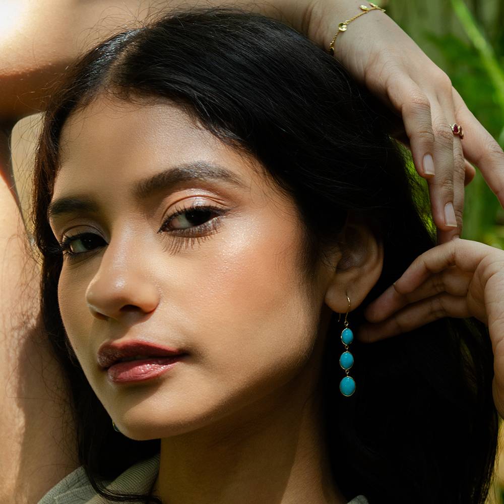 18K Gold Dangle Earrings : GHCSERIG-7274