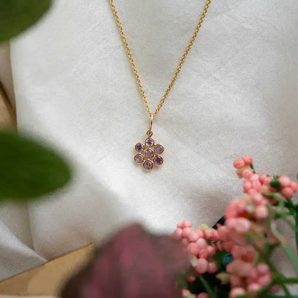 Blushing Pink Sapphire 18K Gold Charm Pendant : GHCSPERR-4273