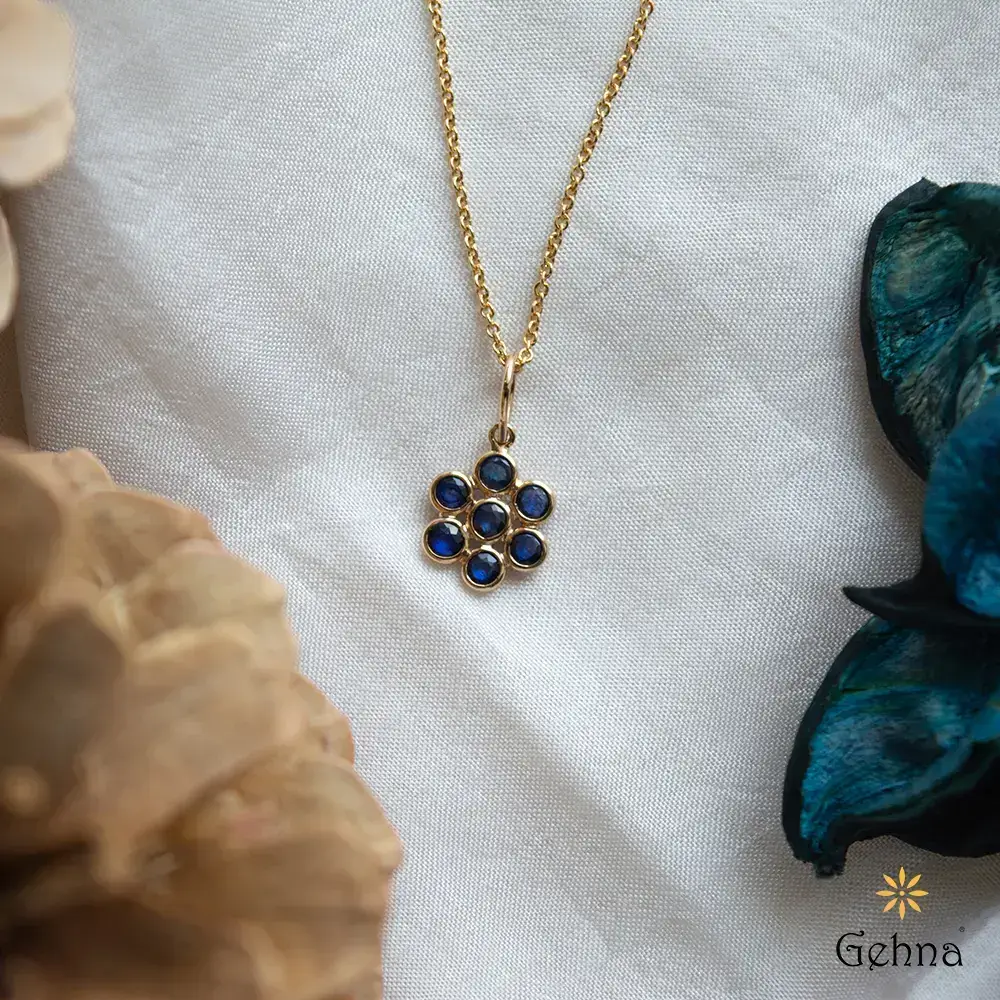 Blue Sapphire Royalty 18K Gold Charm Pendant : GHCSPERR-4274