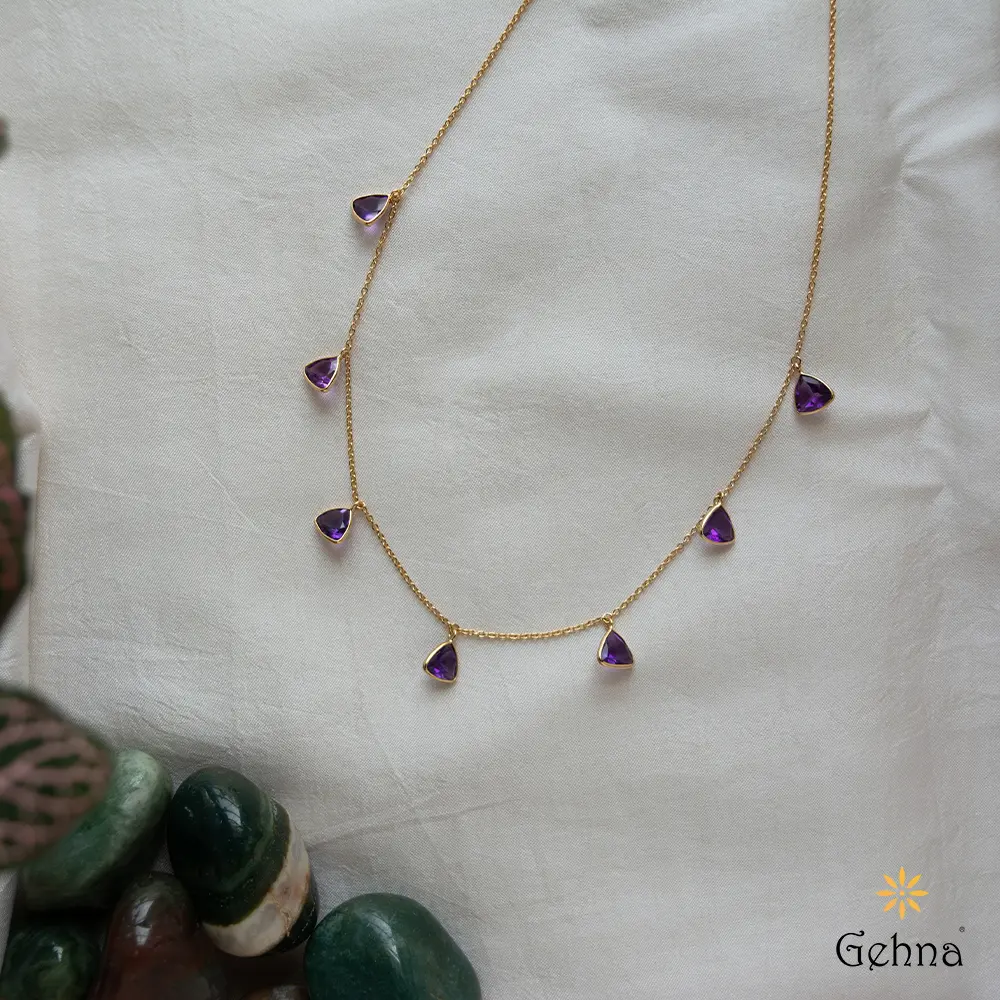 Luxurious Trillion-Cut Amethyst 18K Gold Chain : GHCUCSCHRR-4228